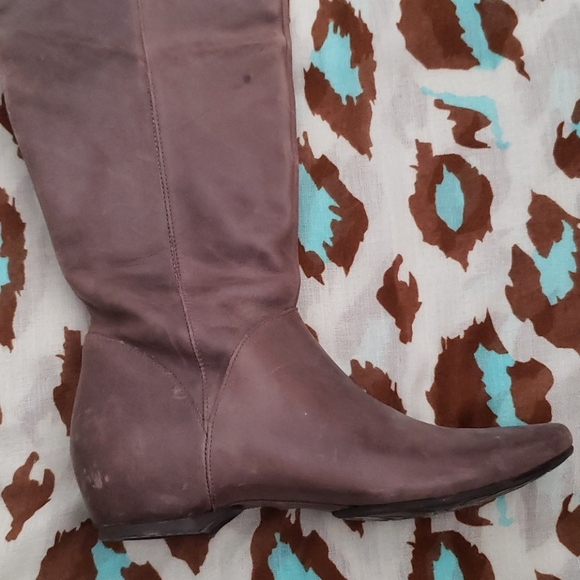 Kenneth Cole Reaction overknee boots - Picture 3 of 9